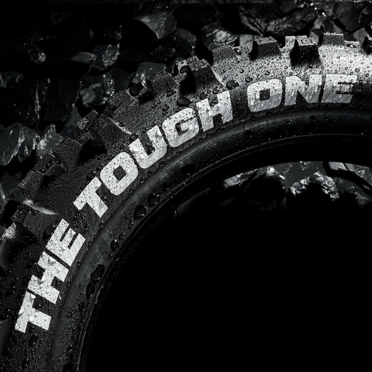 Plews Tyres - EN1 GRAND PRIX - EXTREME - THE TOUGH ONE - Gummy Enduro Rear Tire